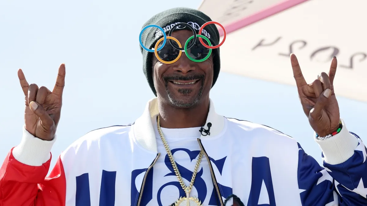 Snoop Dogg To Debut Jewelry Line